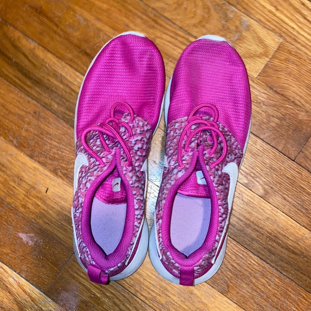 Nike Roche